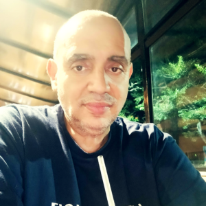Marcos R Moraes